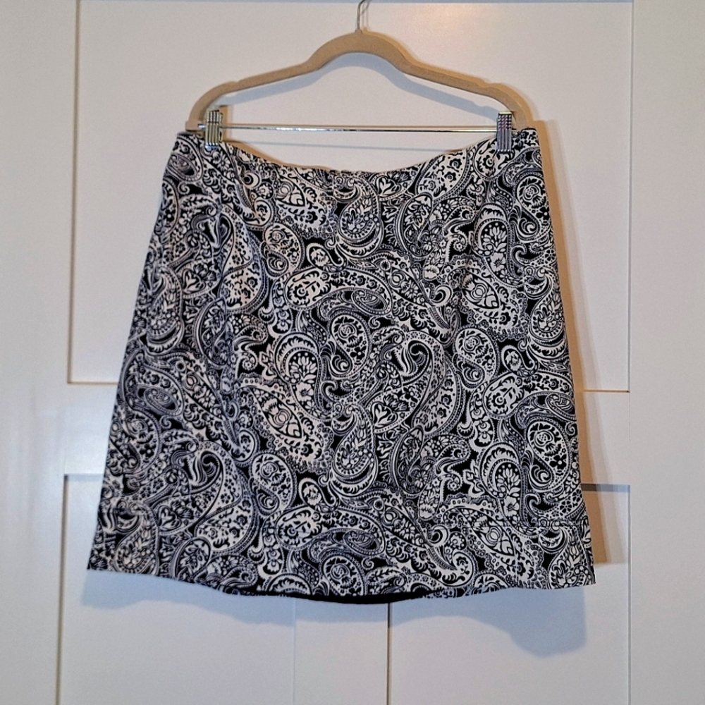 Talbots Woman Canvas A-Line Skirt Cotton Stretch Floral Paisley Sz 18W Black Whi